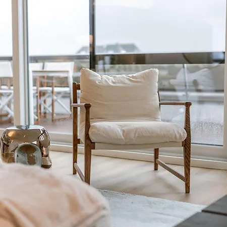 Penthouse On The Dike Bathed In Sunlight * Koksijde