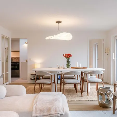 Penthouse On The Dike Bathed In Sunlight Apartment