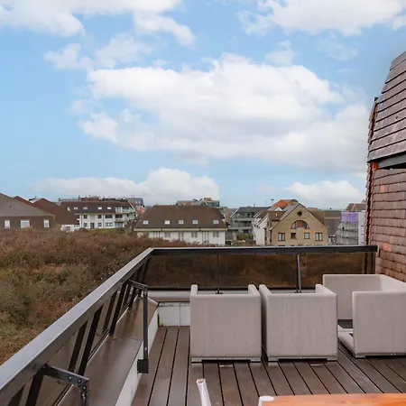 Penthouse On The Dike Bathed In Sunlight Apartment